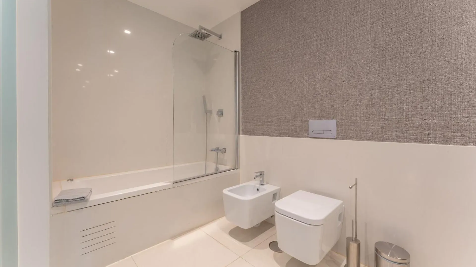 Flh Funchal Elegant Apartment With Pool & Balcony 0*, Funchal (Madeira) Portugal