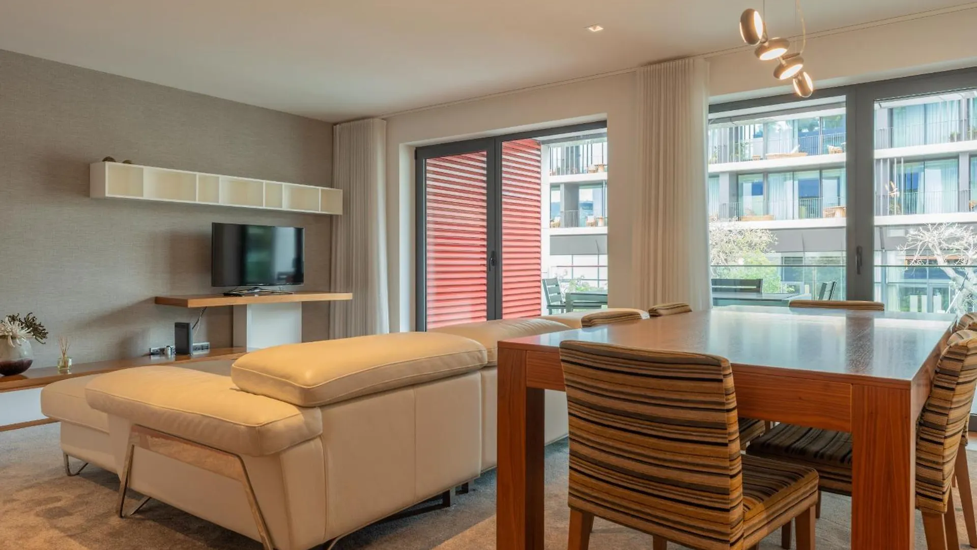 Flh Funchal Elegant Apartment With Pool & Balcony